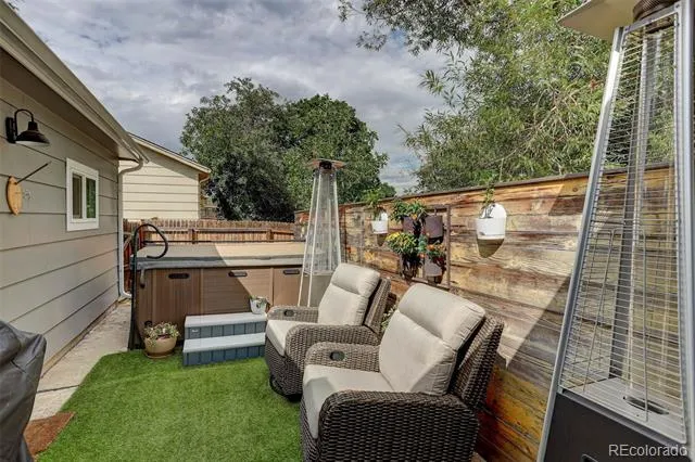 1374 Dover Street Broomfield, CO 80020