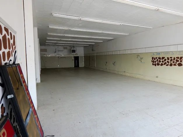 401 E Texas Avenue Mart, TX 76664