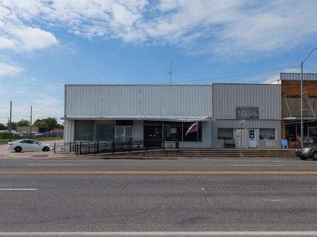 401 E Texas Avenue Mart, TX 76664