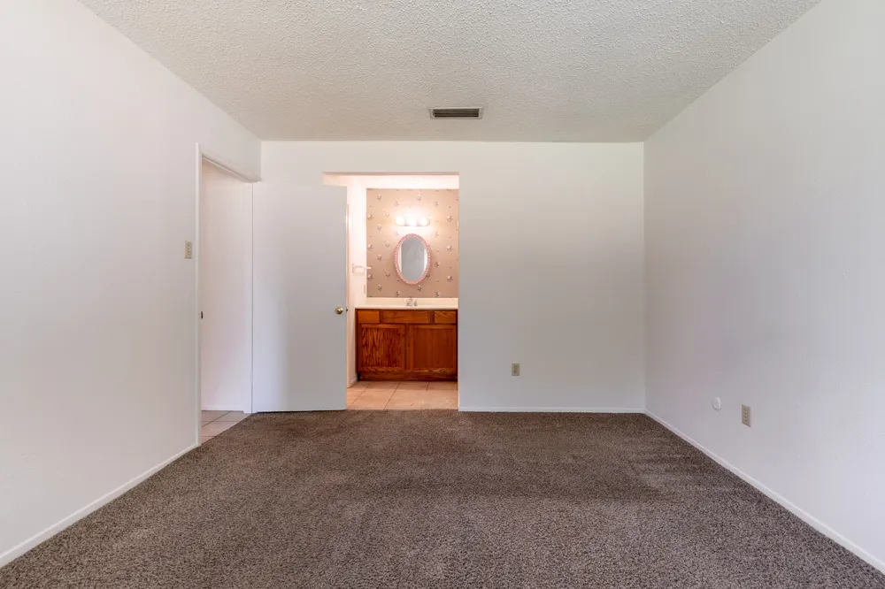 209 Pebblebrook Street Arlington, TX 76014