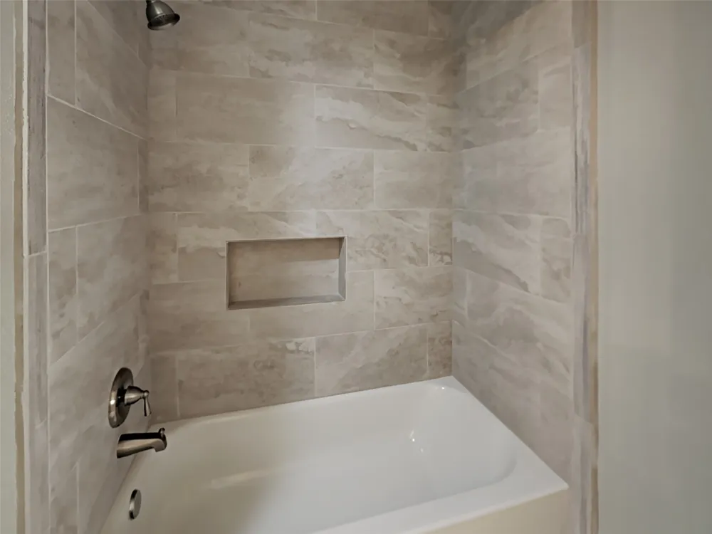 462 Westview Terrace Arlington, TX 76013