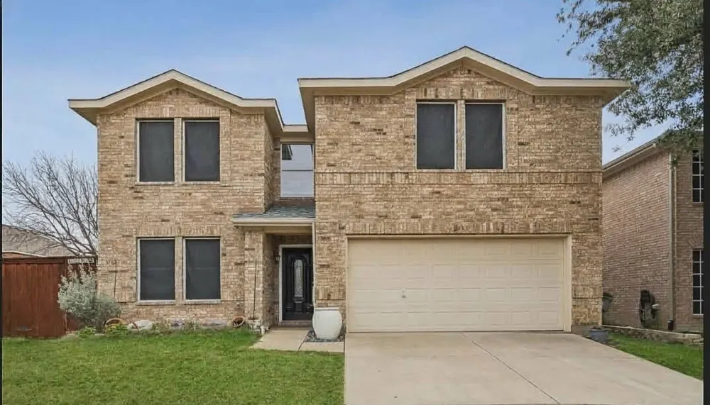 2453 Graystone Drive Little Elm, TX 75068