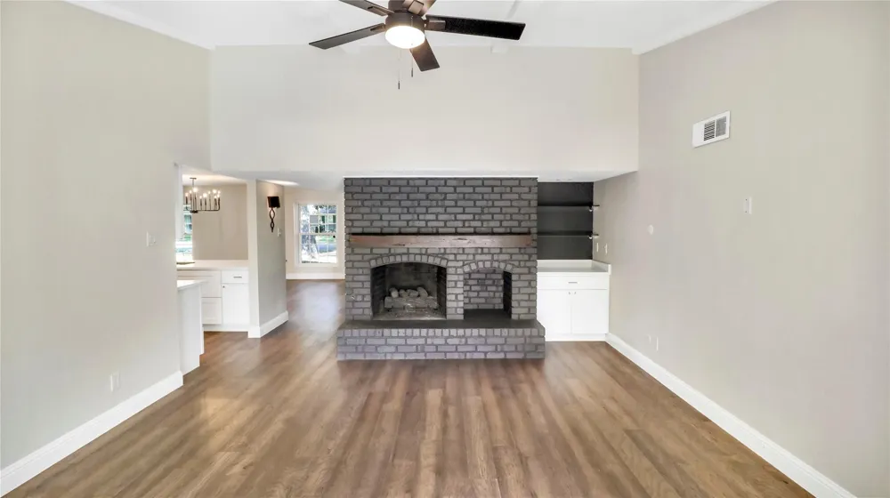 7862 La Verdura Drive Dallas, TX 75248
