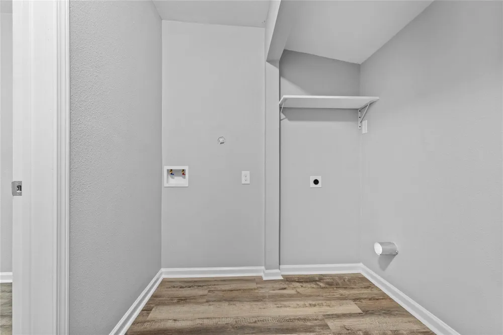 4838 Van Fleet Street Houston, TX 77033