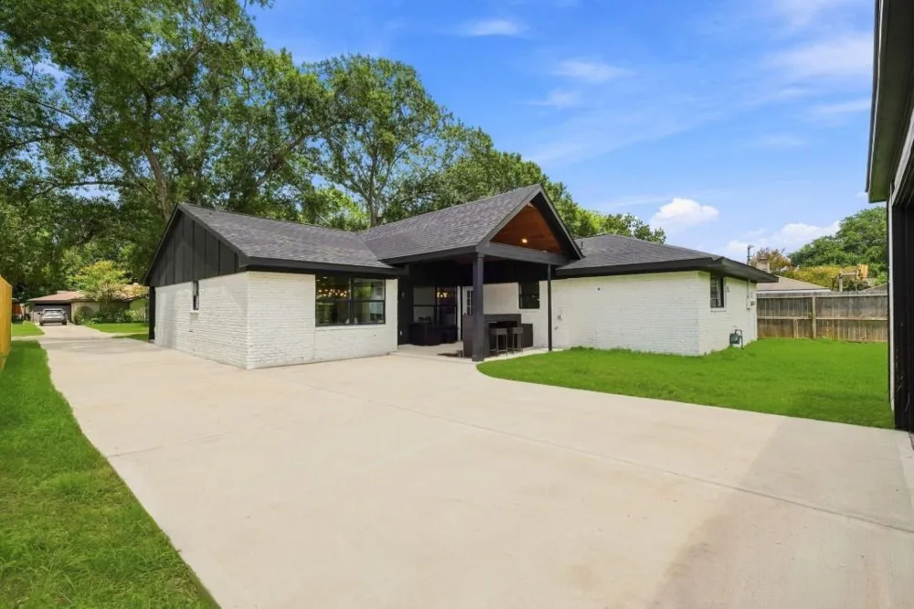 6139 Valkeith Drive Houston, TX 77096