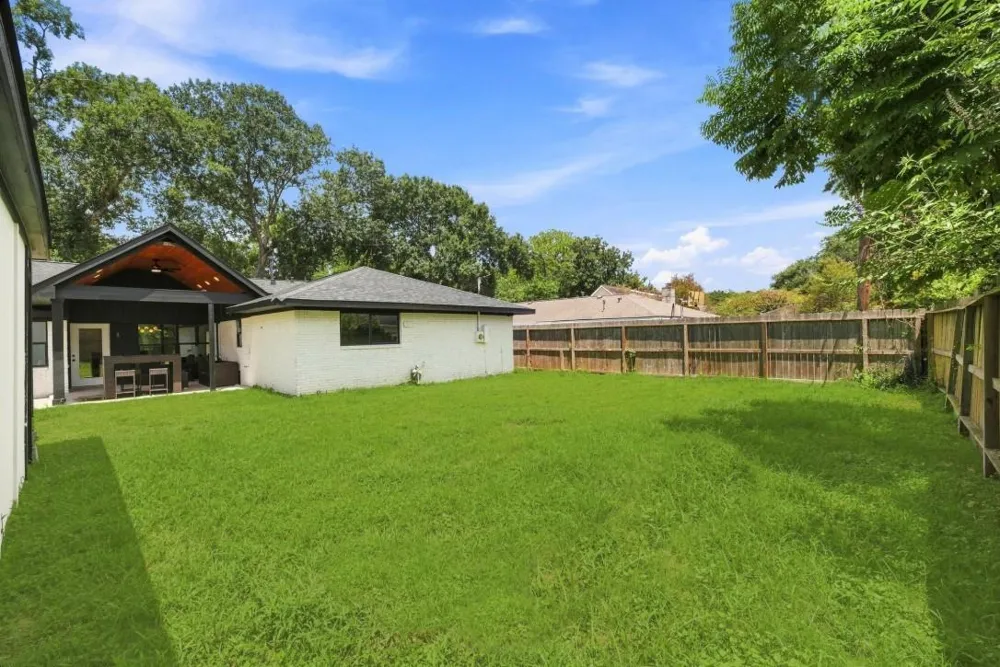 6139 Valkeith Drive Houston, TX 77096
