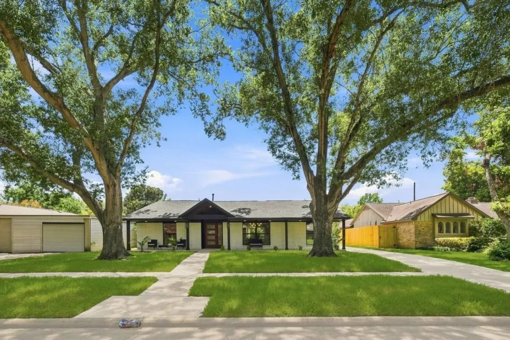 6139 Valkeith Drive Houston, TX 77096