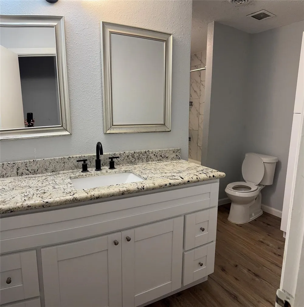 211 Van Winkle Street Lake Jackson, TX 77566