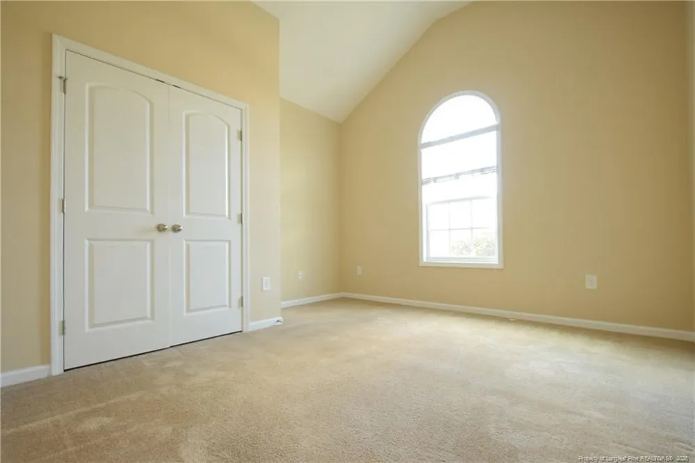 2541 Spinnaker Drive Hope Mills, NC 28348