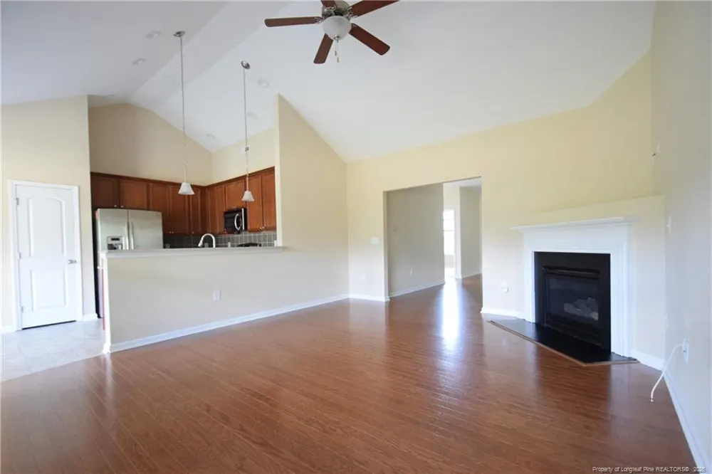 2541 Spinnaker Drive Hope Mills, NC 28348