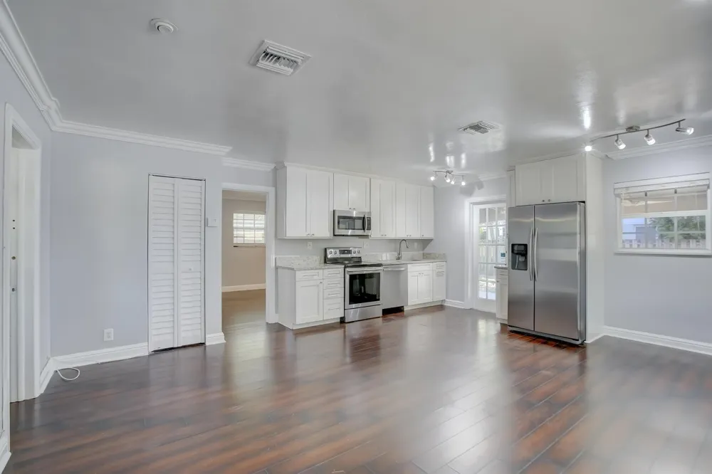 600 SW 15th Street #602 Fort Lauderdale, FL 33315