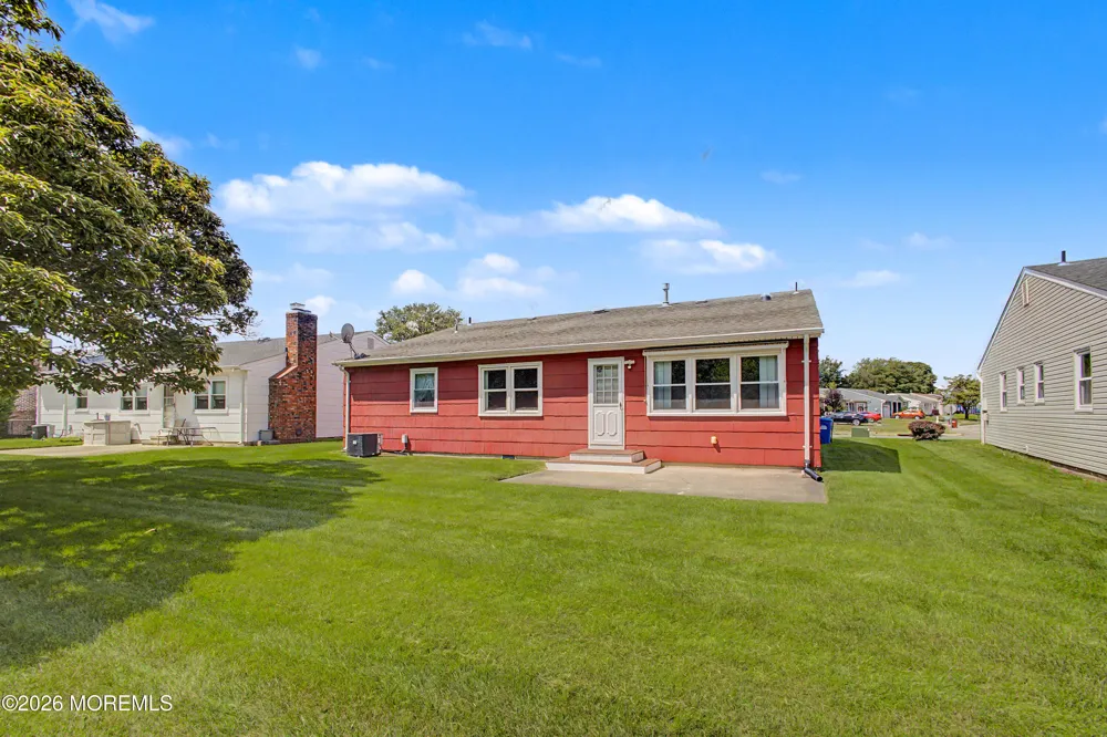 153 Westbrook Drive Toms River, NJ 08757