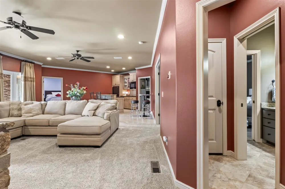 13689 S Lewis Avenue Bixby, OK 74008