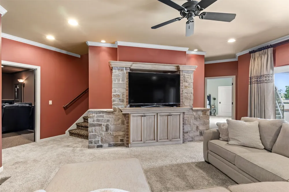 13689 S Lewis Avenue Bixby, OK 74008