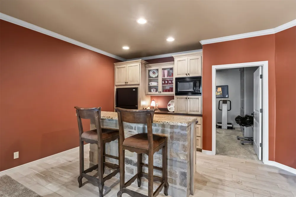 13689 S Lewis Avenue Bixby, OK 74008
