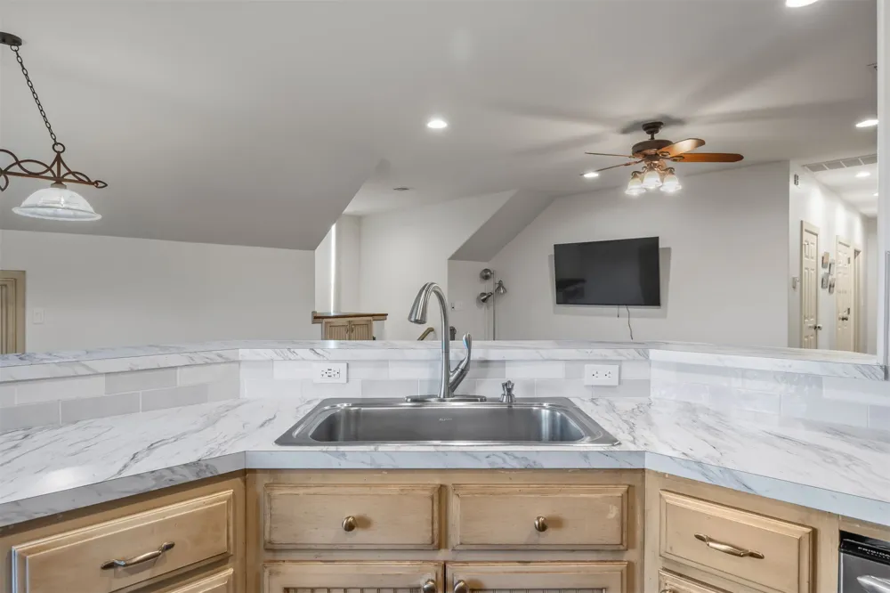 13689 S Lewis Avenue Bixby, OK 74008