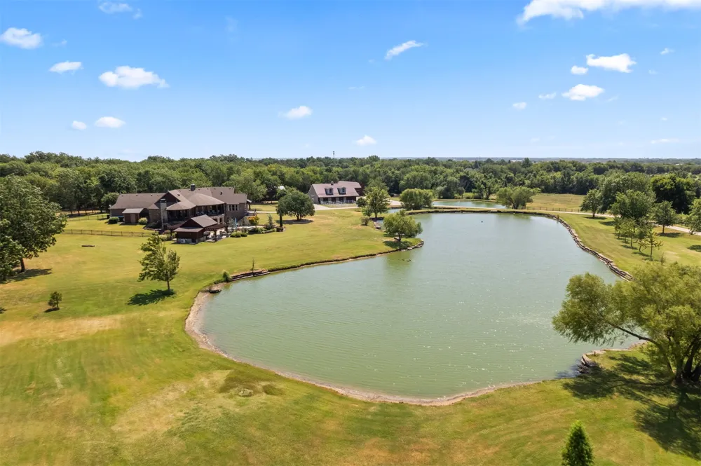 13689 S Lewis Avenue Bixby, OK 74008