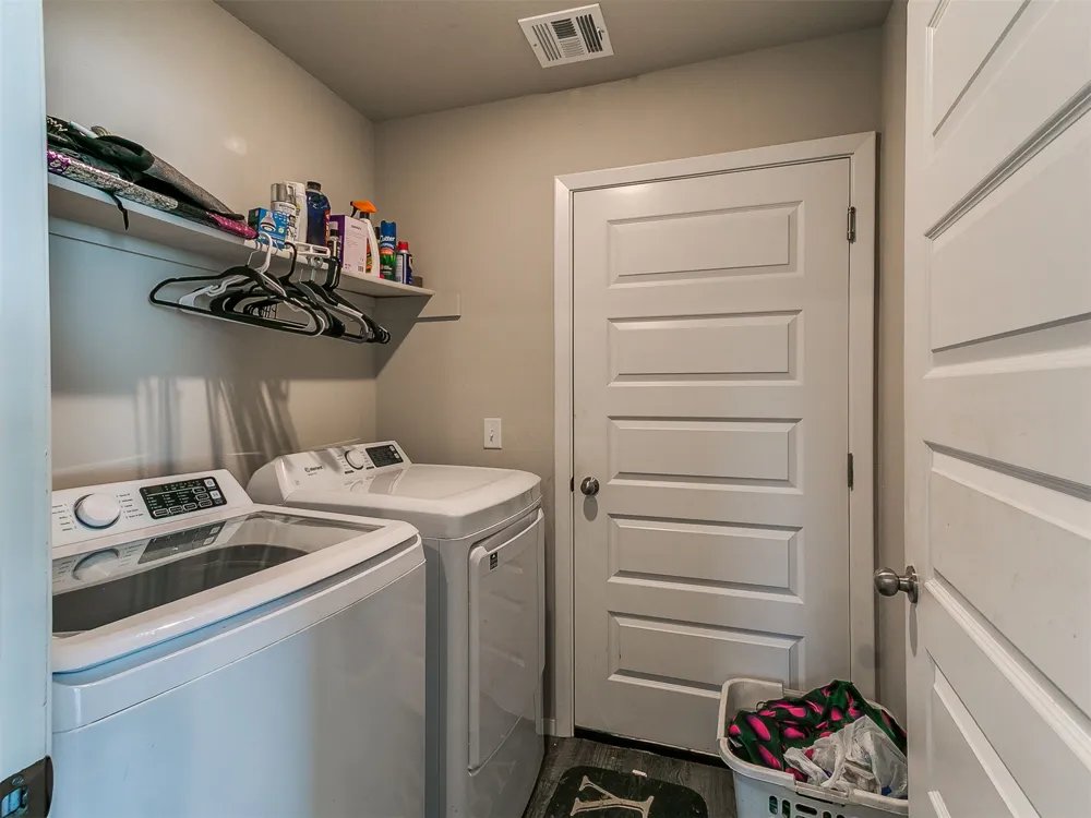 708 Redbud Avenue Beggs, OK 74421