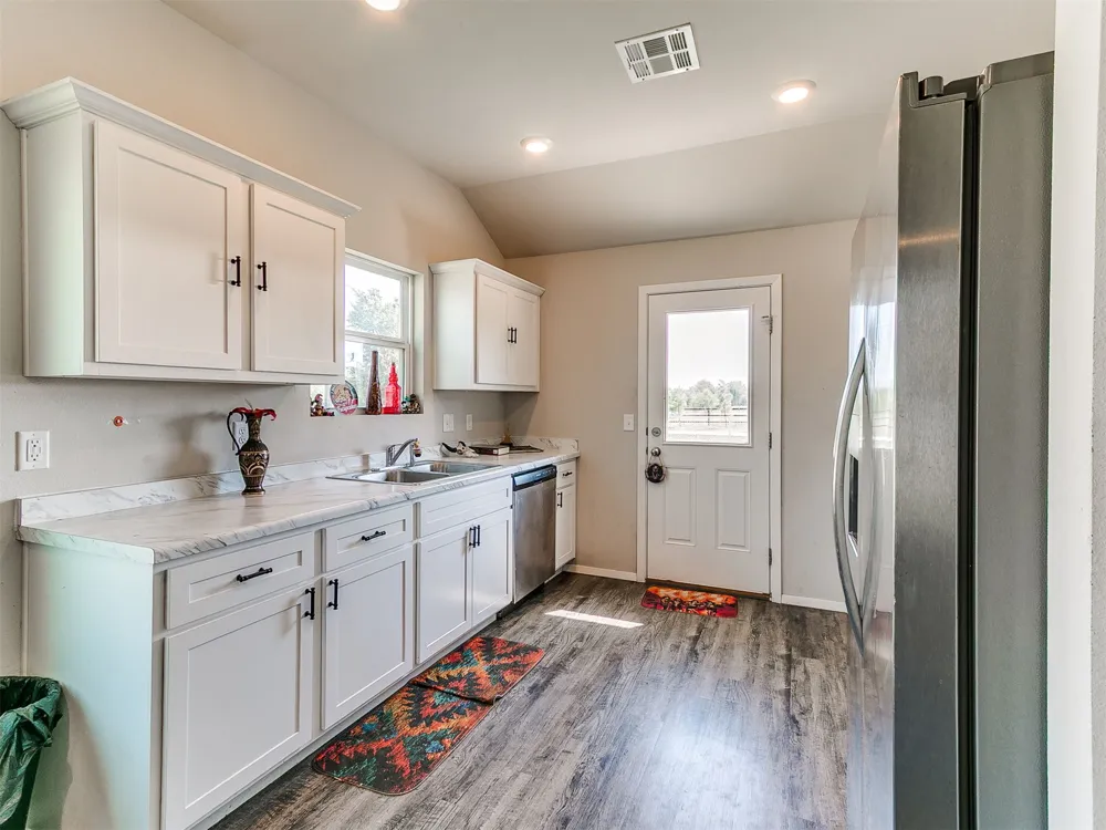 708 Redbud Avenue Beggs, OK 74421
