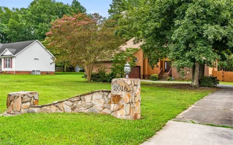 2016 Ledford Road