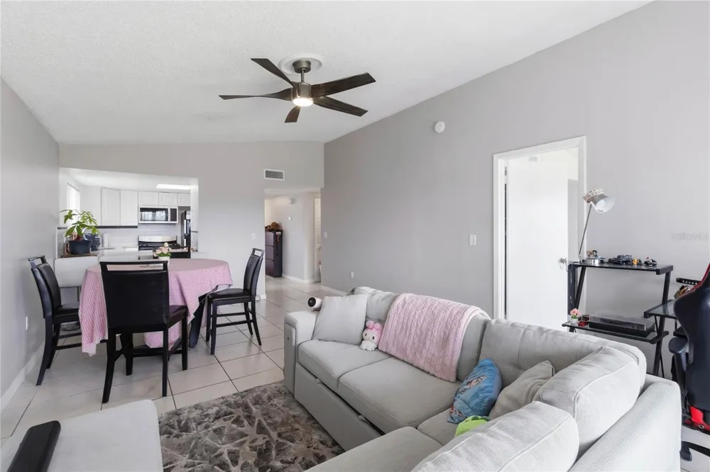 1064 LOTUS PARKWAY #941 Altamonte Springs, FL 32714