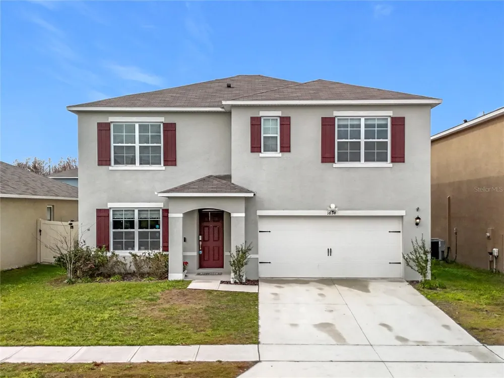 1634 REDDISH EGRET COURT Davenport, FL 33897