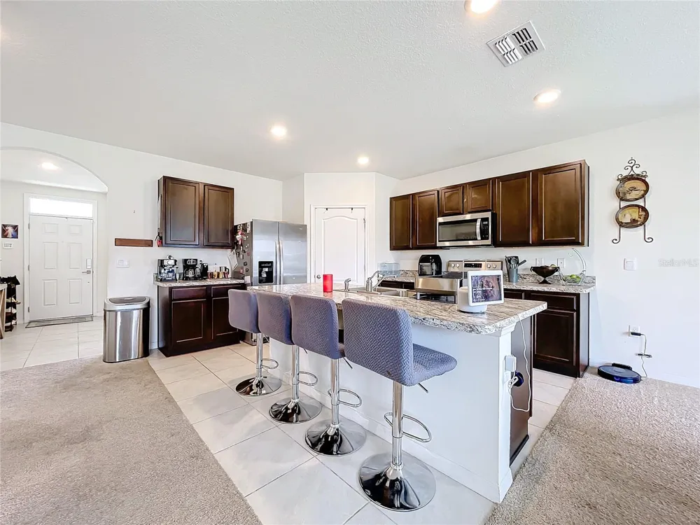 1634 REDDISH EGRET COURT Davenport, FL 33897