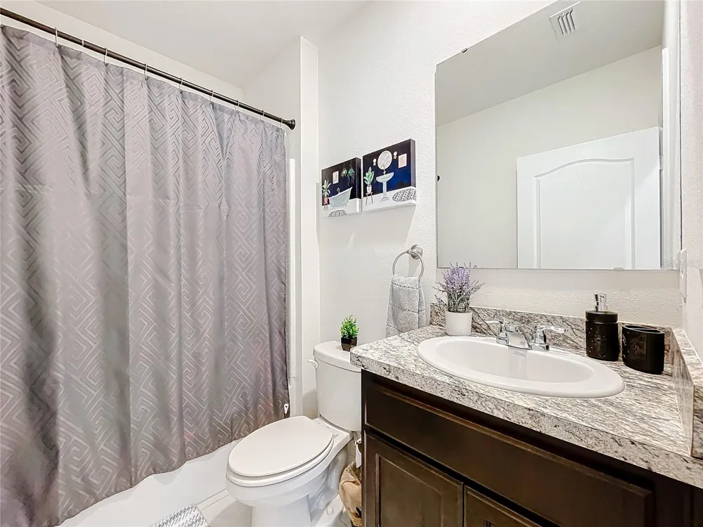 1634 REDDISH EGRET COURT Davenport, FL 33897