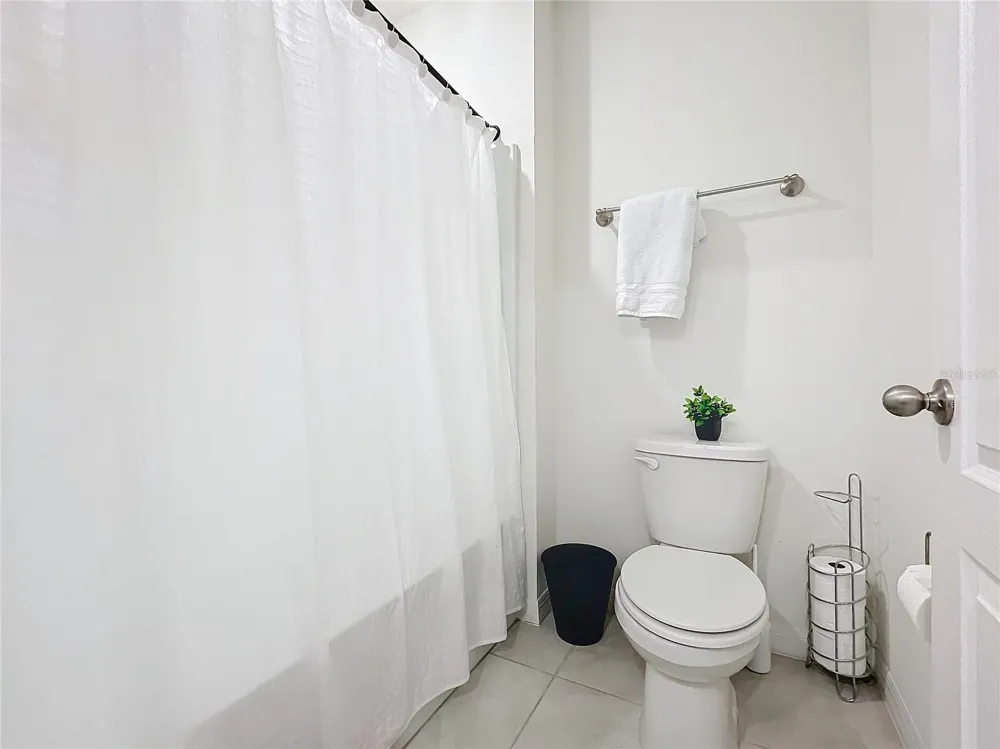 1634 REDDISH EGRET COURT Davenport, FL 33897