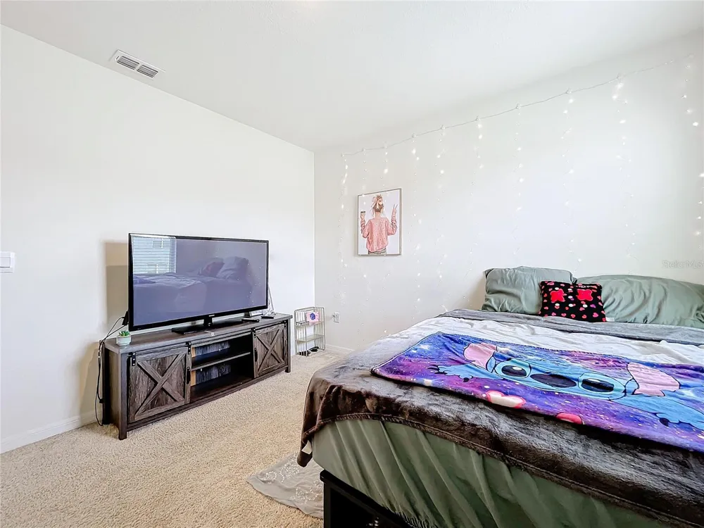 1634 REDDISH EGRET COURT Davenport, FL 33897