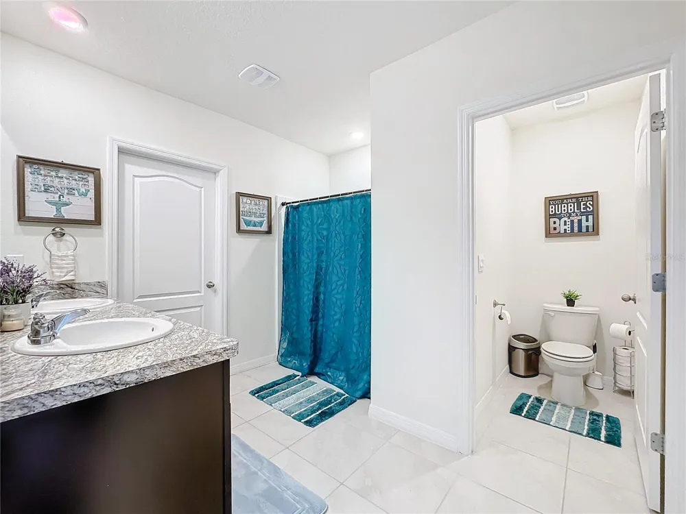 1634 REDDISH EGRET COURT Davenport, FL 33897