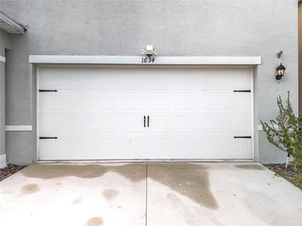 1634 REDDISH EGRET COURT Davenport, FL 33897