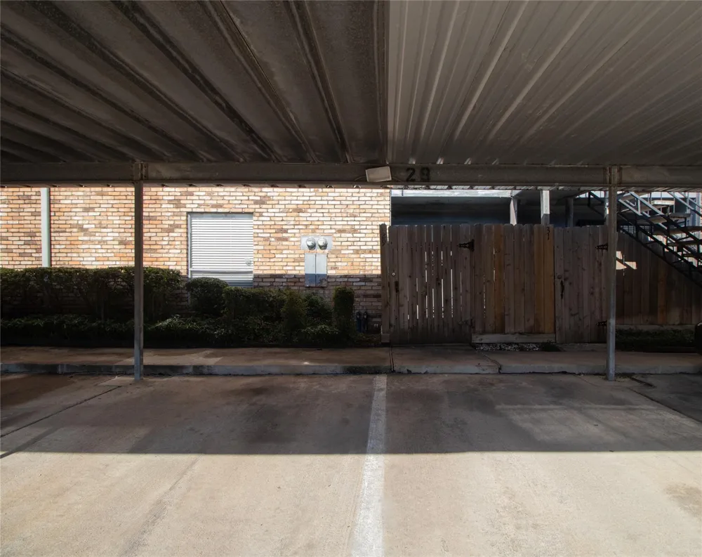 6202 Skyline Drive #29 Houston, TX 77057