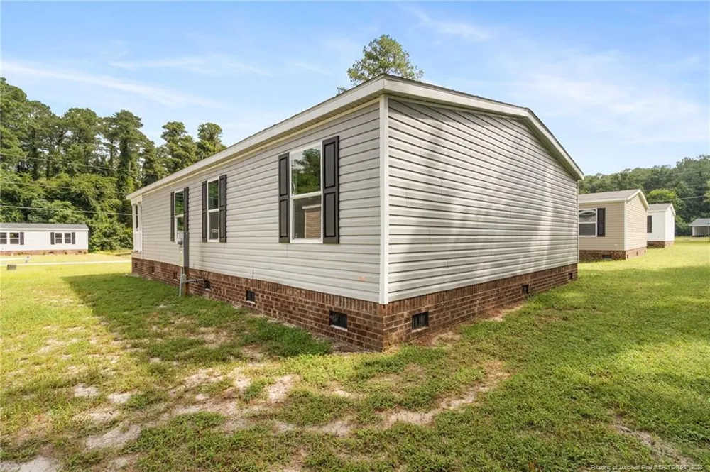 4054 Lodge Drive Wade, NC 28395