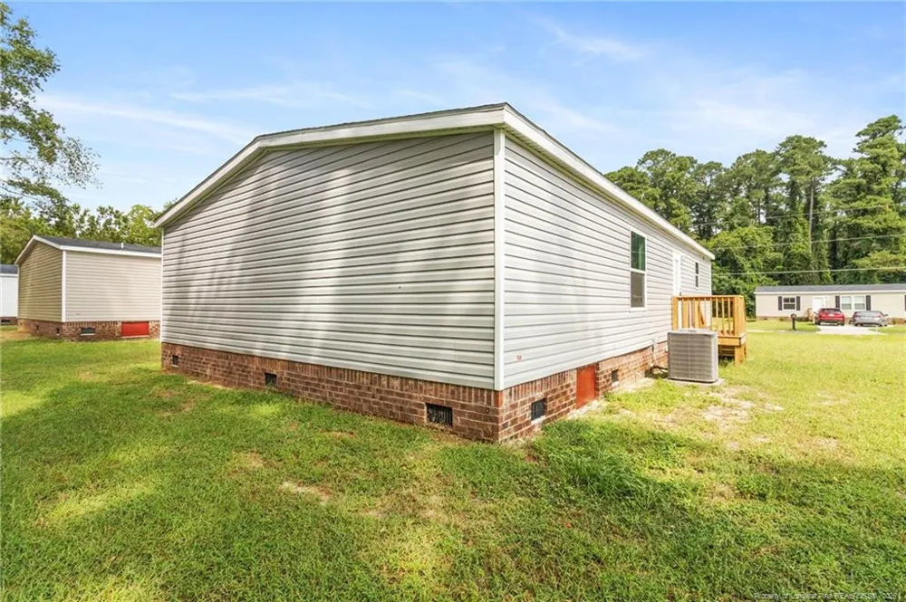 4054 Lodge Drive Wade, NC 28395