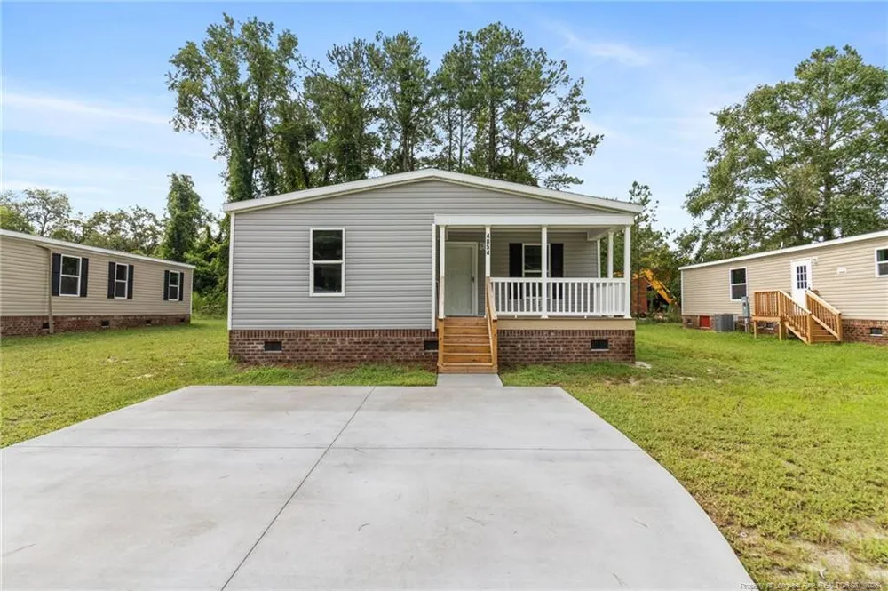 4054 Lodge Drive Wade, NC 28395
