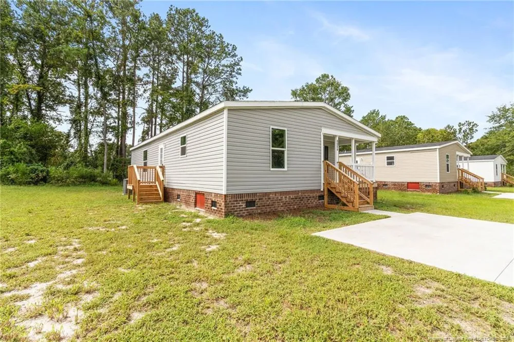 4054 Lodge Drive Wade, NC 28395