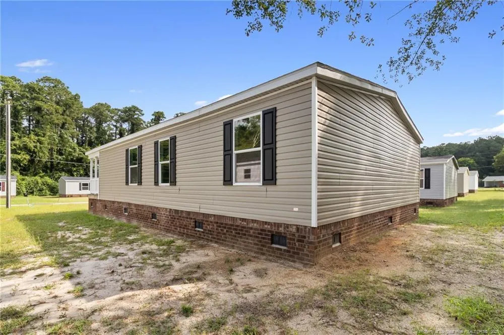 4052 Lodge Drive Wade, NC 28395