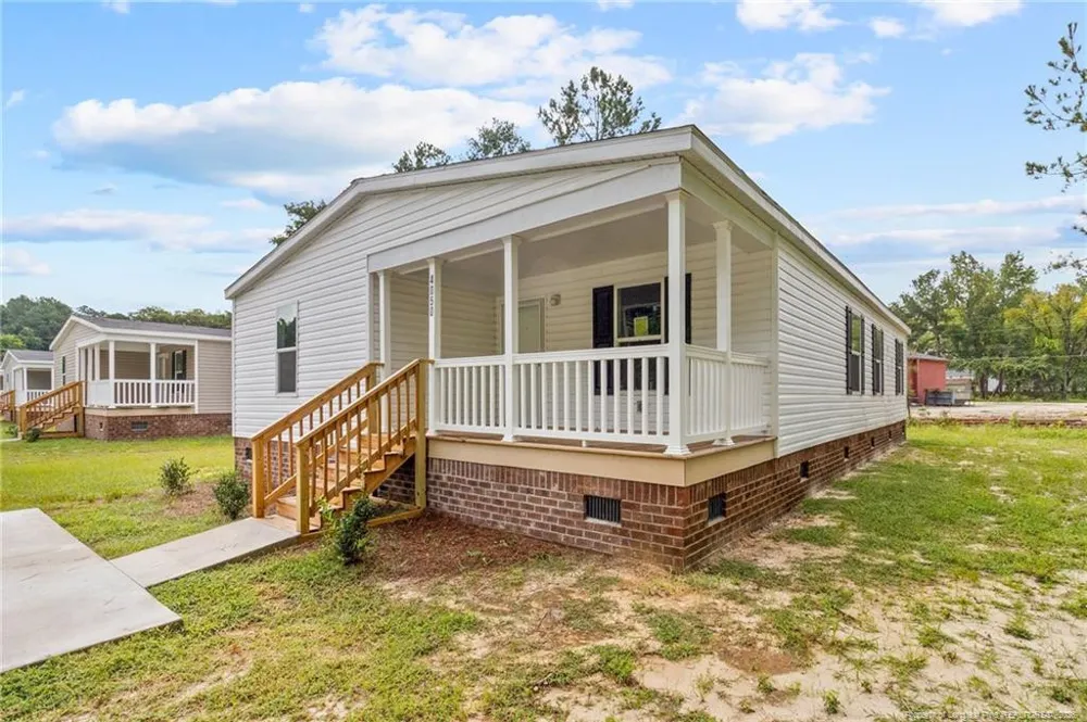 4050 Lodge Drive Wade, NC 28395