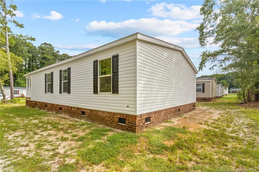 4050 Lodge Drive Wade, NC 28395
