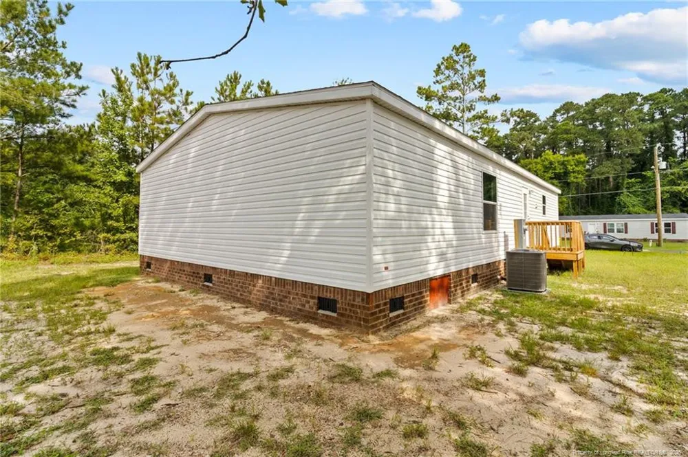 4050 Lodge Drive Wade, NC 28395