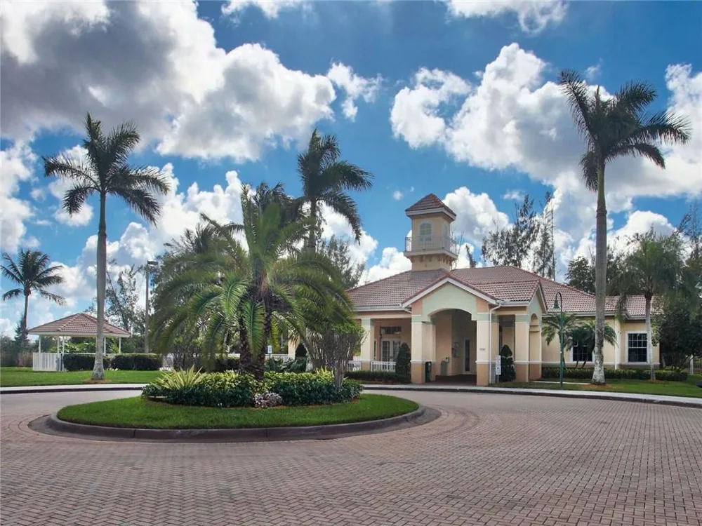 1271 SW 48TH TERRACE Deerfield Beach, FL 33442
