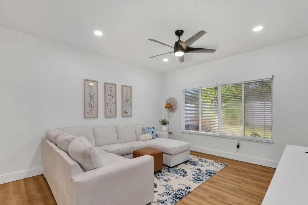1271 SW 48TH TERRACE Deerfield Beach, FL 33442