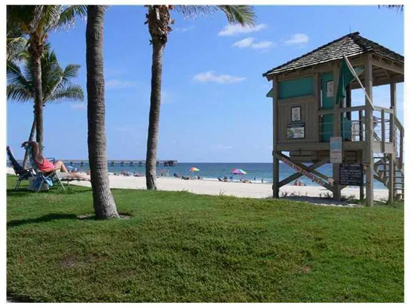 1271 SW 48TH TERRACE Deerfield Beach, FL 33442
