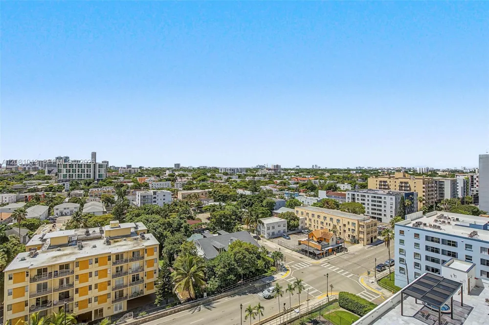 10 SW South River Dr #1106 Miami, FL 33130