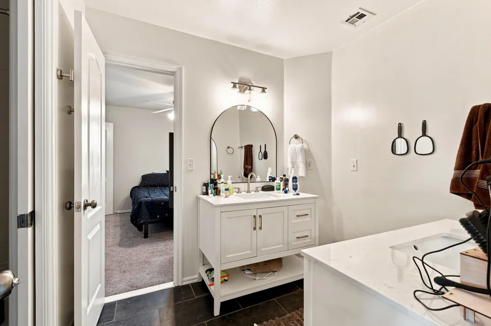 7637 S 94th EastAvenue Tulsa, OK 74133