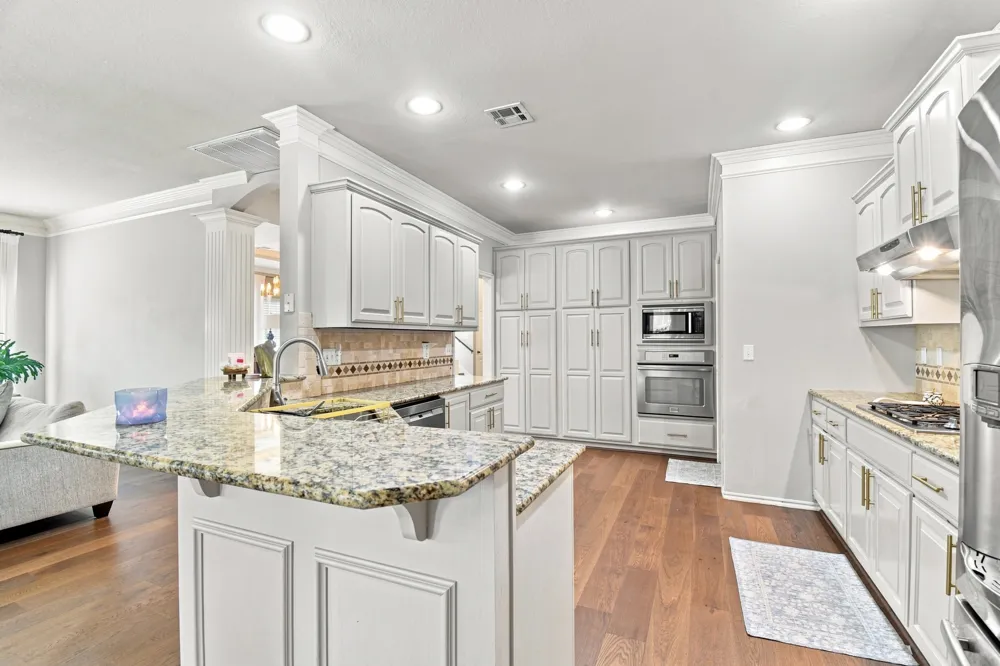 7637 S 94th EastAvenue Tulsa, OK 74133