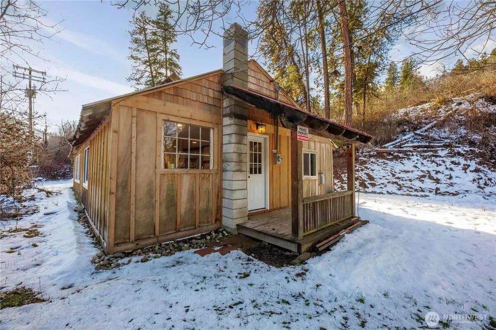 5552 Campbell Road Peshastin, WA 98847