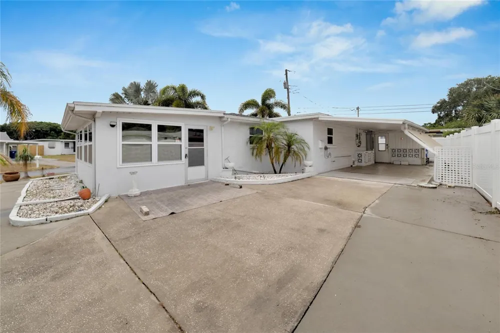12093 104TH LANE Largo, FL 33773