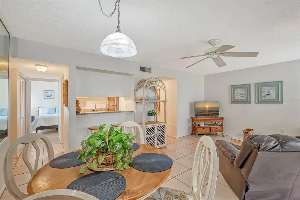 6157 MIDNIGHT PASS ROAD #G11 Sarasota, FL 34242